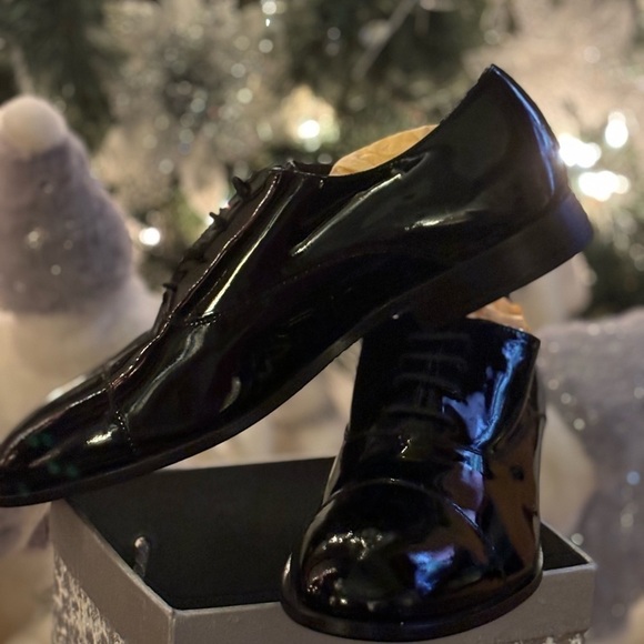 🔥Tod’s Lace Up Black Patent Leather Shoe’s Men’s Size 11 Tod’s Stamped Monogram - Picture 4 of 7